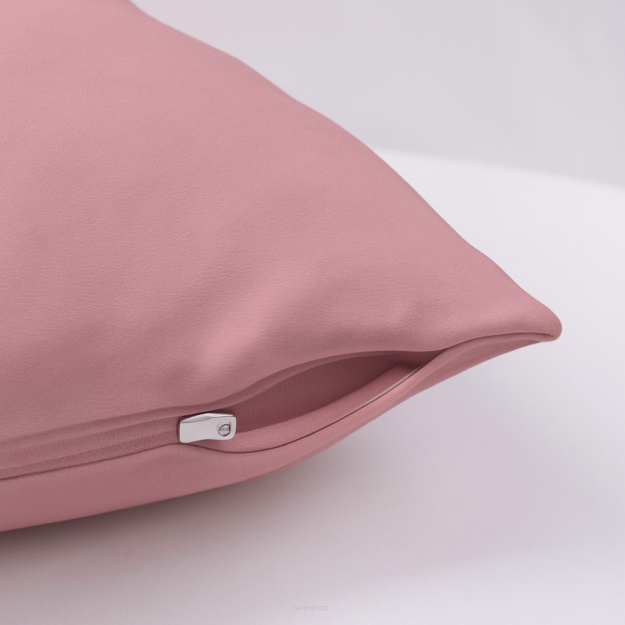 Uszycie poszewki na poduszkę z zamkiem